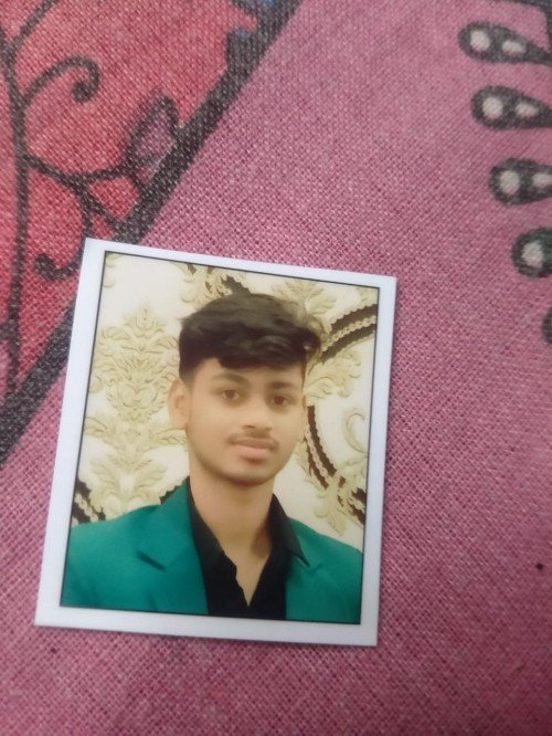 Harsh Sharma All Academic Subjects home tutor in Varanasi.